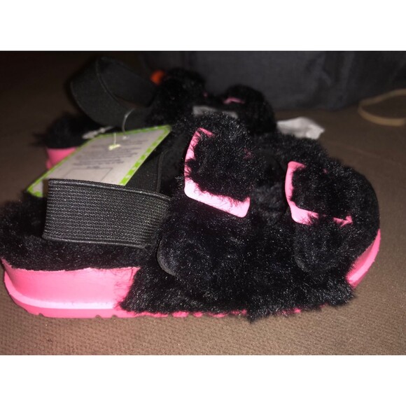 Girl Sandals Size 9 - Picture 2 of 3